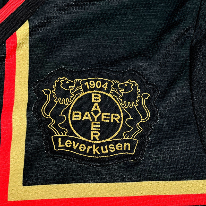 Camisa Bayer Leverkusen Edição Especial 24/25 Preta e Dourada