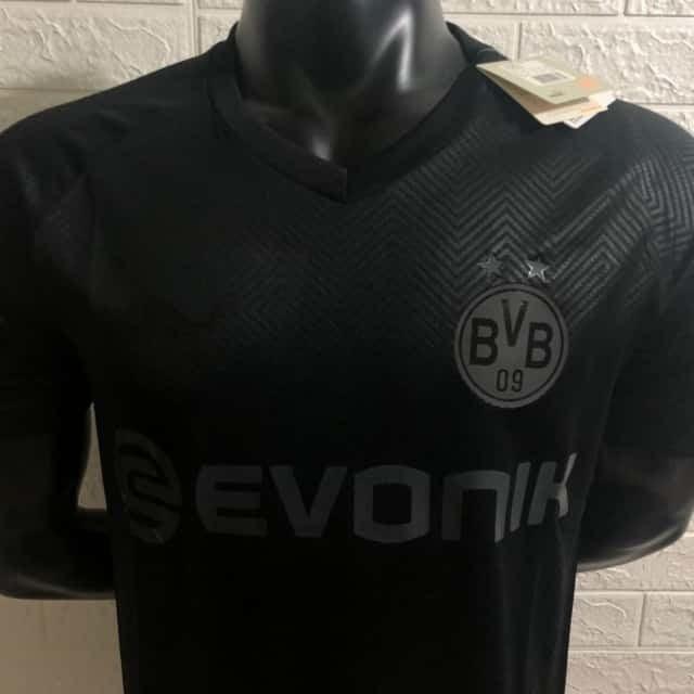 Camisa Borussia Dortmund Edição Especial 110 Anos 19/20 Puma - Preto - Loja da Seven Oficial