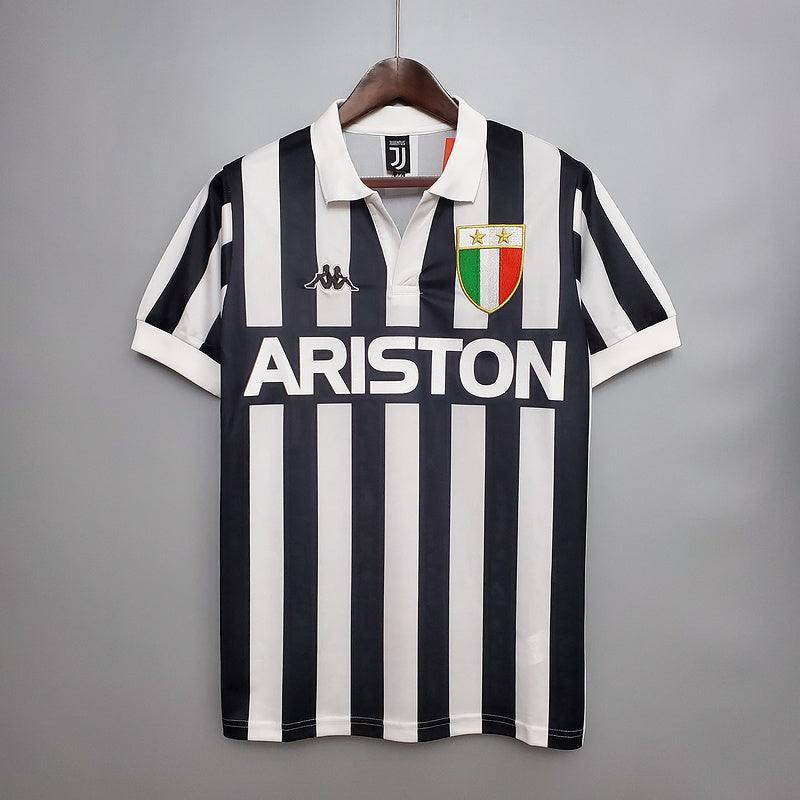 Camisa Juventus Retrô 1984/1985 Preta e Branca - Kappa - Loja da Seven Oficial