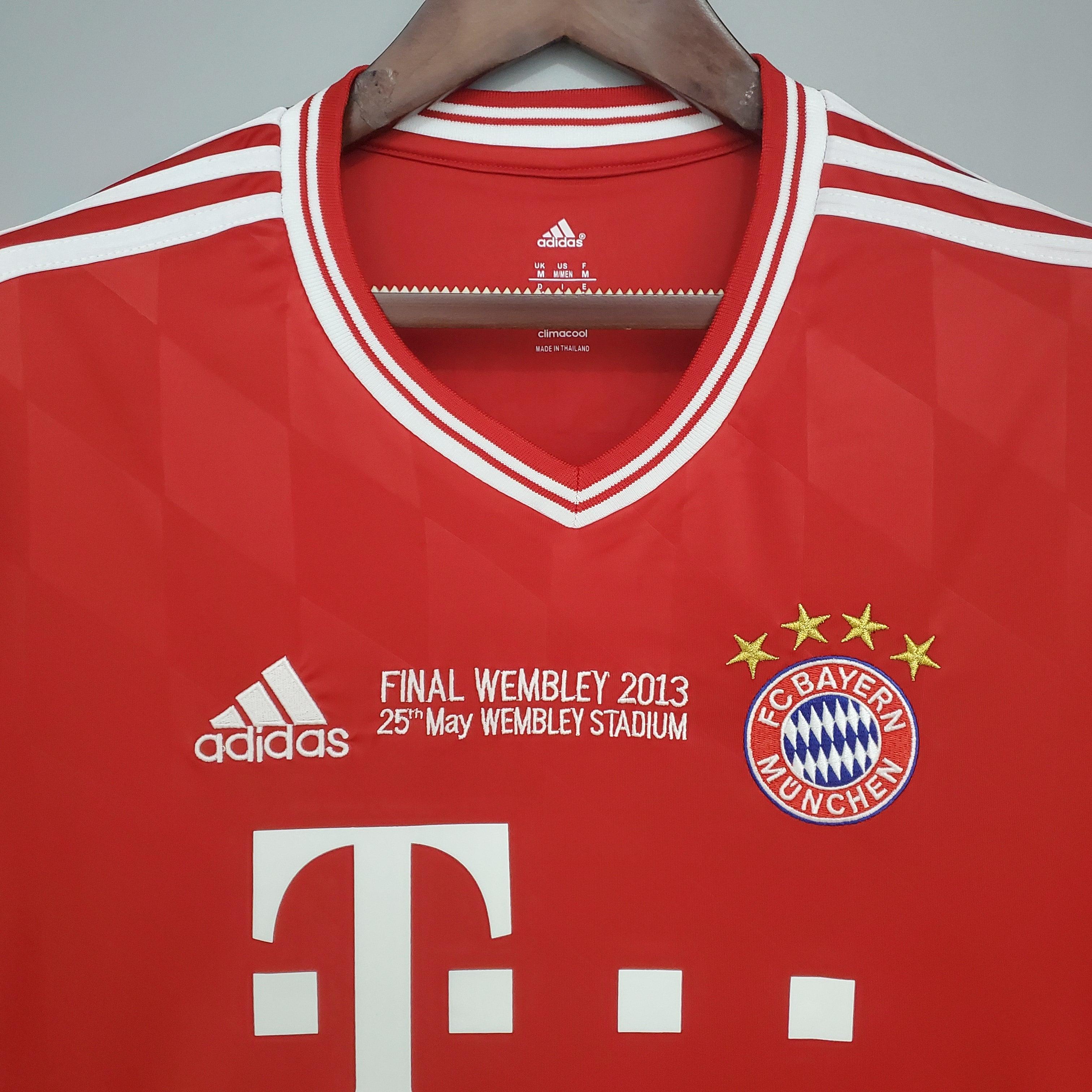 Camisa Manga Longa Bayern de Munique Champions League 2013/14 Adidas - Vermelha - Loja da Seven Oficial