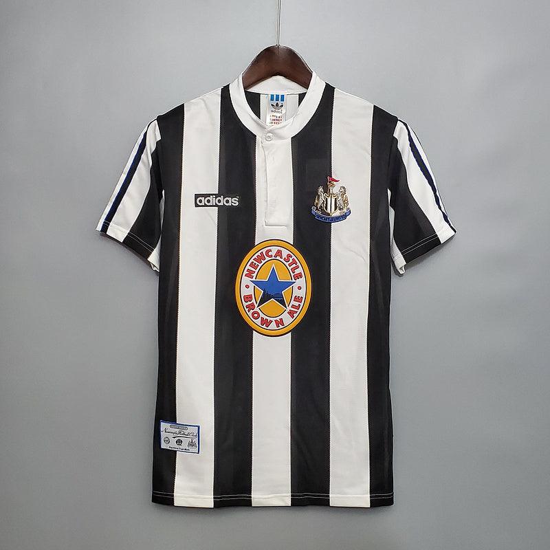 Camisa Newcastle Retrô 1995/1997 Preta e Branca - Adidas - Loja da Seven Oficial