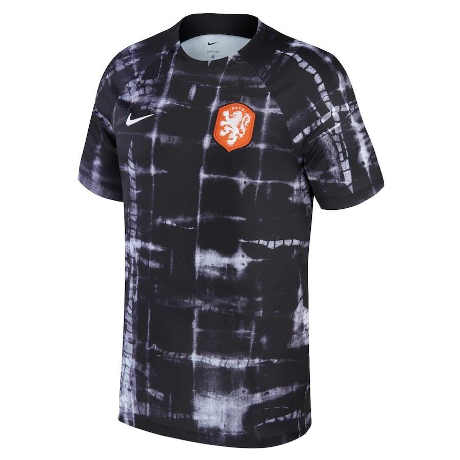 Camisa Pré-jogo Seleção Holanda 22/23 Nike - Preto - Loja da Seven Oficial