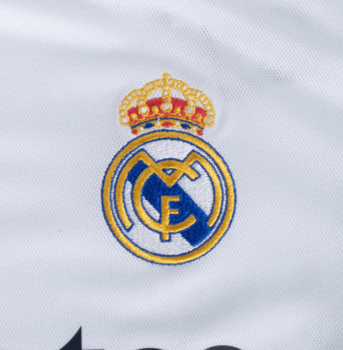 Camisa Real Madrid I 23/24 Branca com personalização incluida "MBAPPÉ 9" - Loja da Seven Oficial