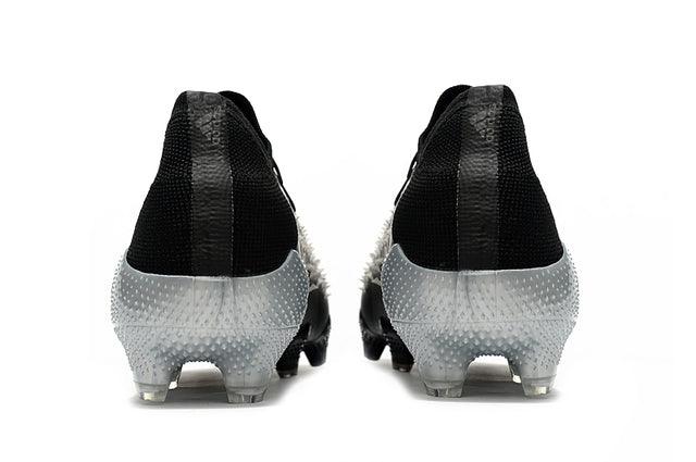 Chuteira Campo Adidas Predator Freak .1 Black - Low - Loja da Seven Oficial