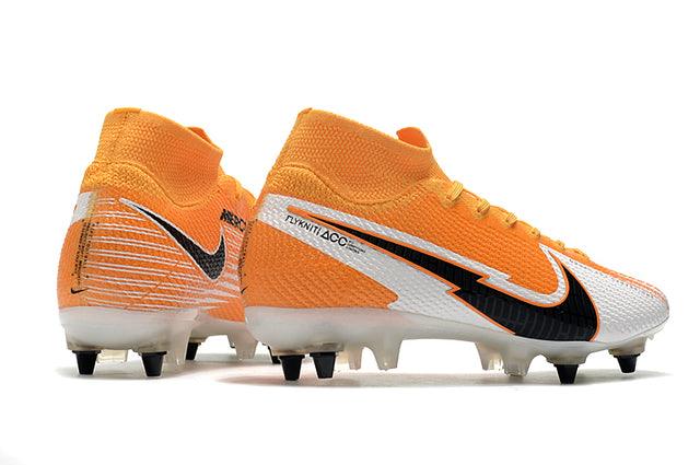 Chuteira Campo Nike Mercurial Superfly 7 Elite SG-PRO Anti Clog Branco e Laranja - Cano Alto - Loja da Seven Oficial