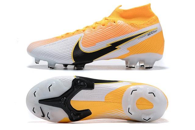 Chuteira Campo Nike Superfly 7 Elite SE FG Branco e Laranja - Cano Alto - Loja da Seven Oficial