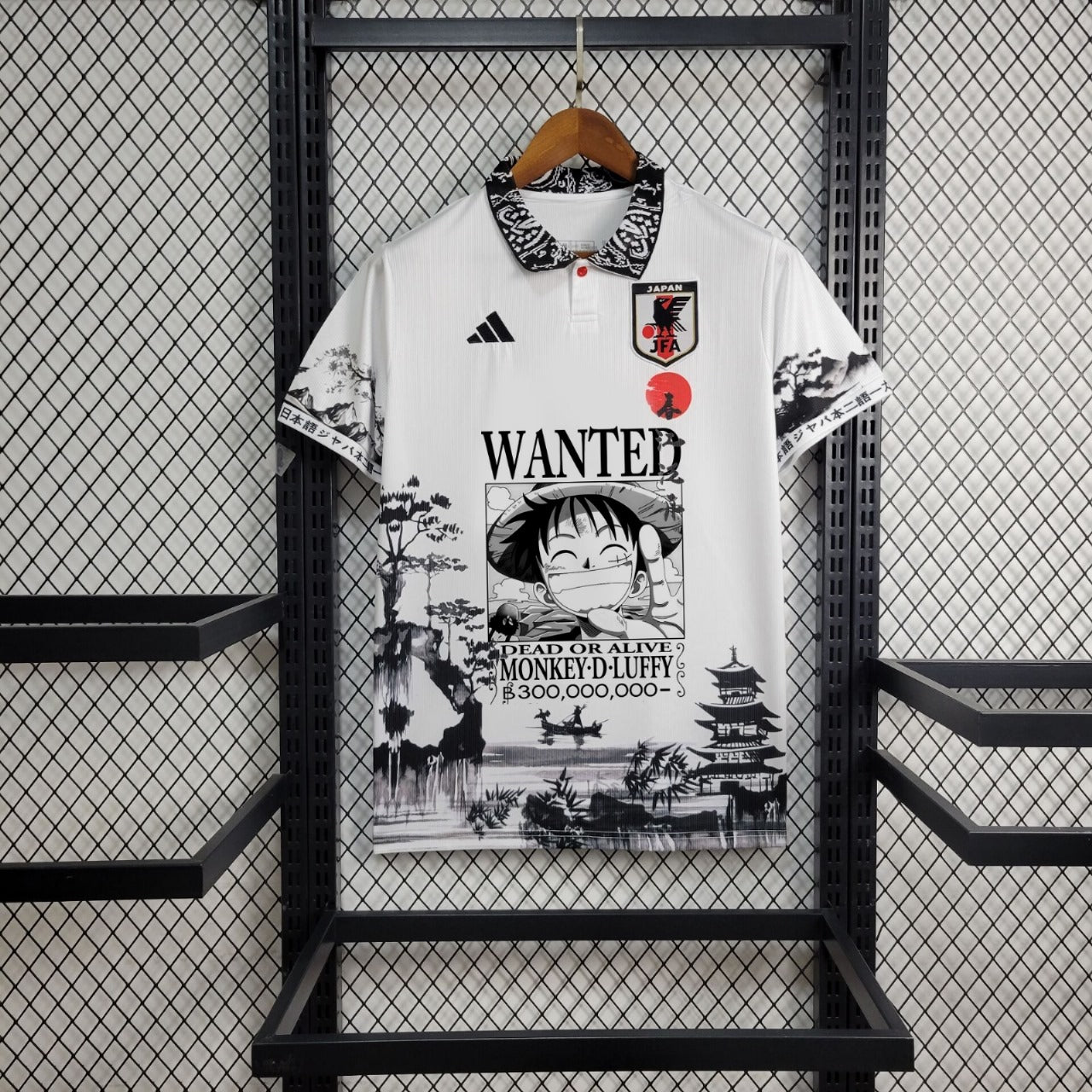 Camisa do Japao Unissex  24/25 Luffy Wanted