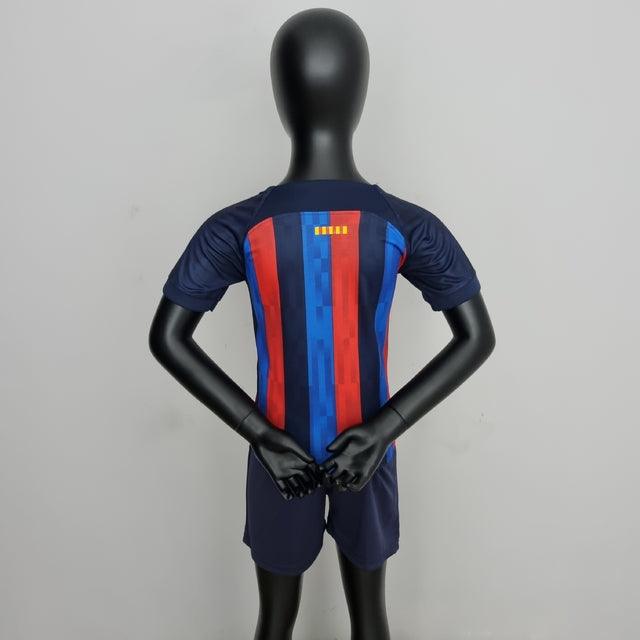 Kit Infantil Barcelona 22/23 Nike - Azul e Vermelho - Loja da Seven Oficial