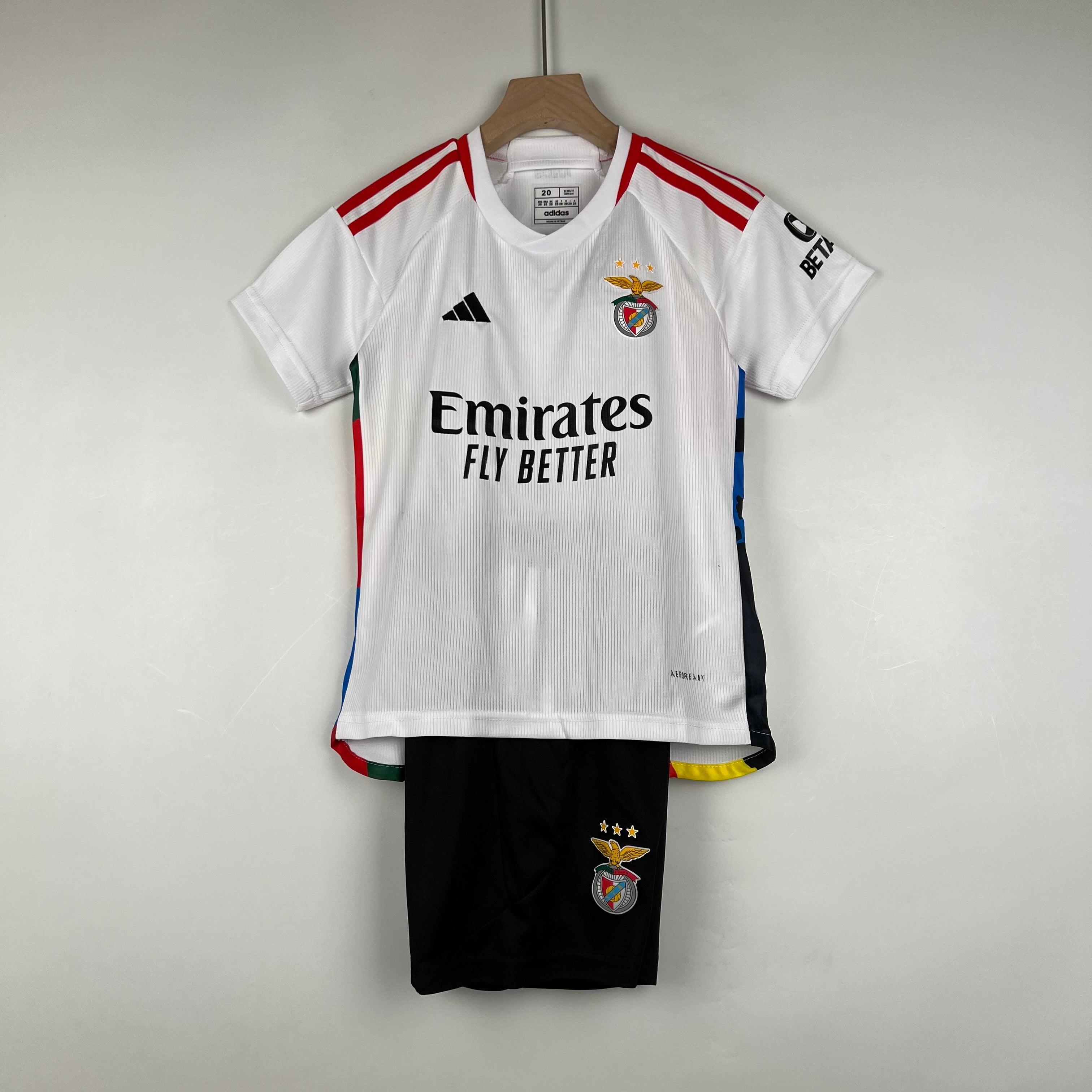 Kit Infantil Benfica I 23/24 - Branca - Loja da Seven Oficial