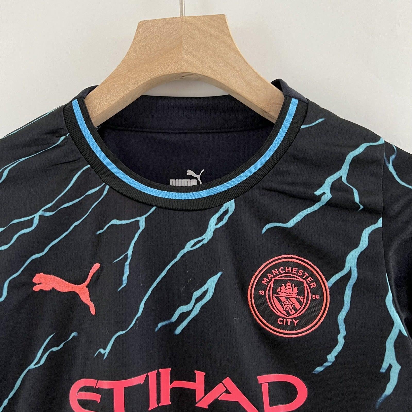 Kit Infantil Manchester City II 23/24 Puma - Preto - Loja da Seven Oficial